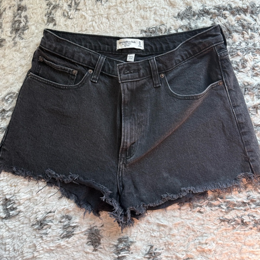 Abercrombie & Fitch Black Jean Shorts. The mom short high rise.